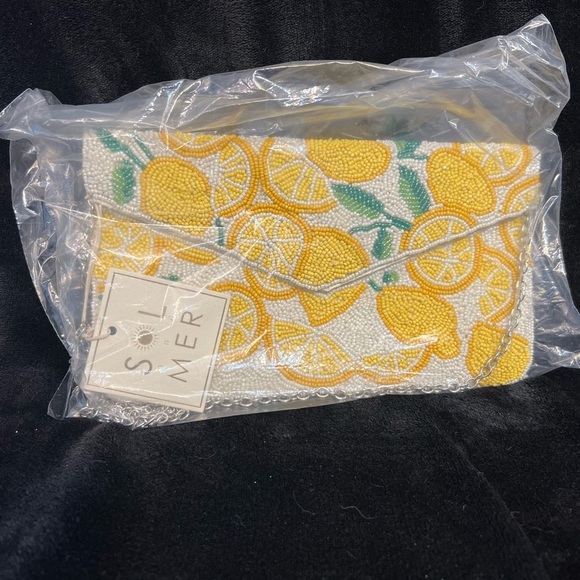 🍋SOL AND MER VIRAL LEMON BEADED CLUTCH🍋NWT - Picture 4 of 14